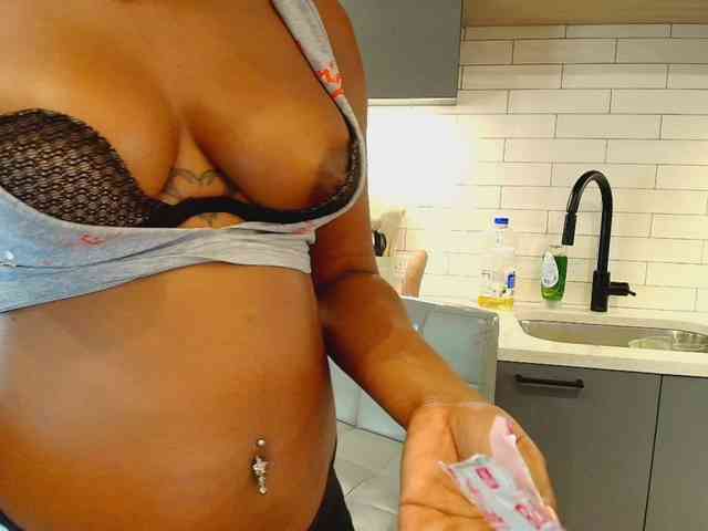 Naomiruty webcam