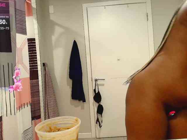 Naomiruty webcam