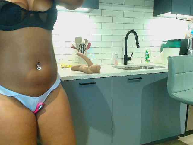 Naomiruty webcam