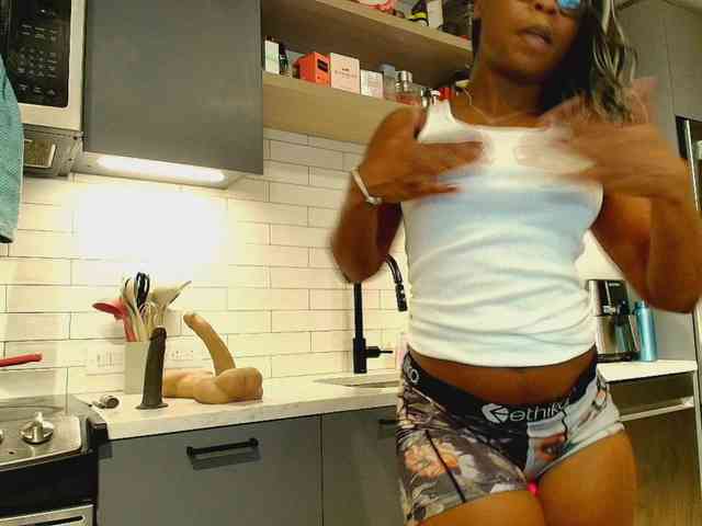Naomiruty webcam