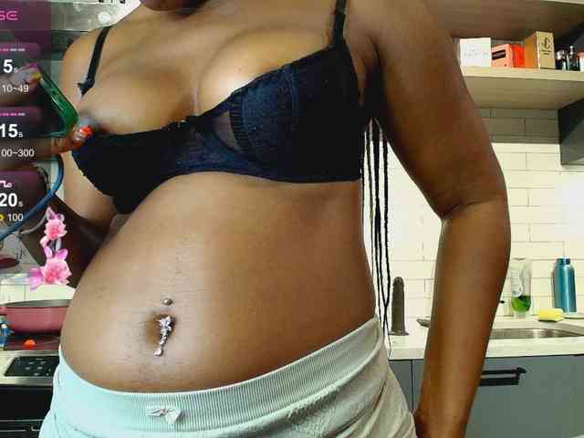 Naomiruty webcam