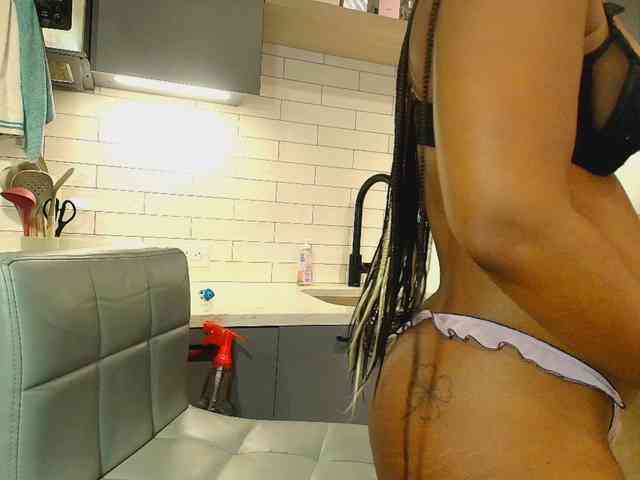 Naomiruty webcam