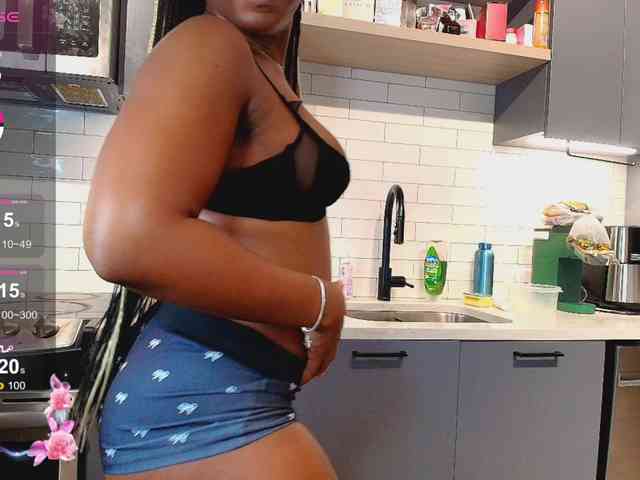 Naomiruty webcam