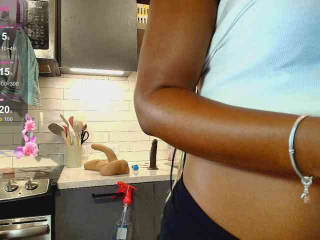 Naomiruty webcam