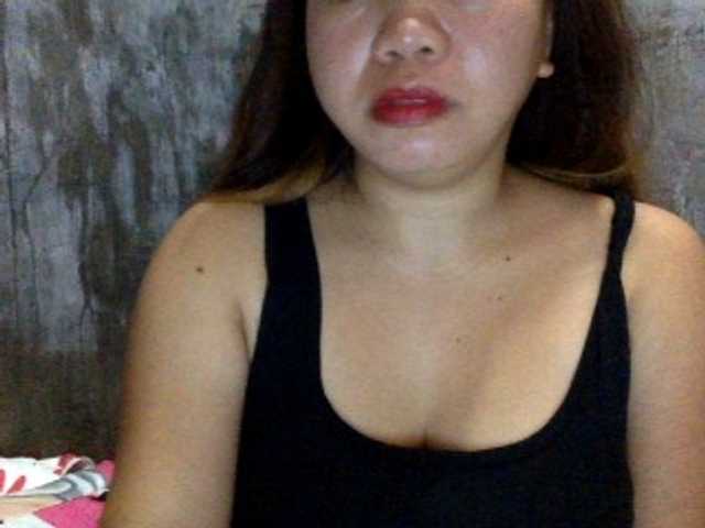 Pinnky69 live cam on BongaCams