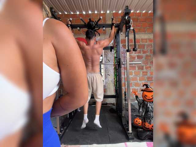 Alannafit live cam on BongaCams