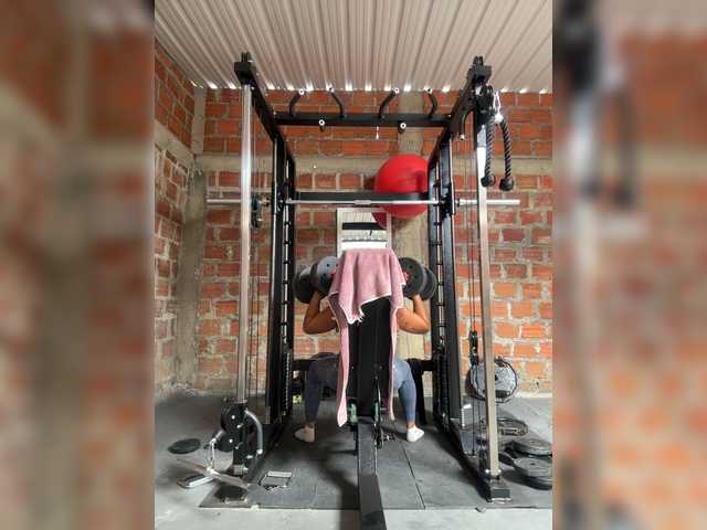 Alannafit live webcam show