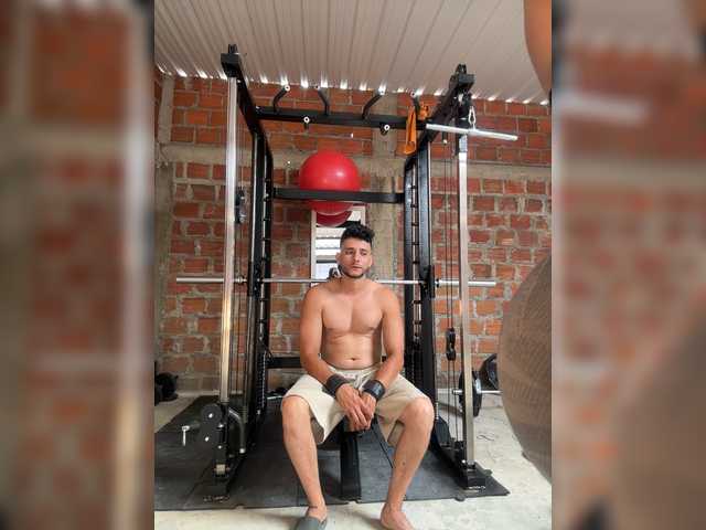 Alannafit live cam