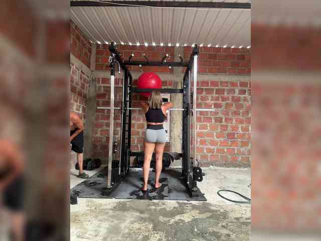 هذا النموذج مباشر الآن. Alannafit