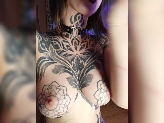 -Yourgirl live cam on BongaCams