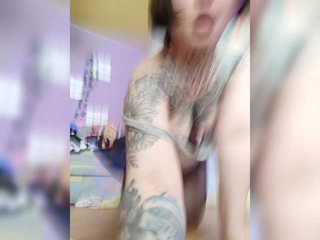  -Yourgirl chat room