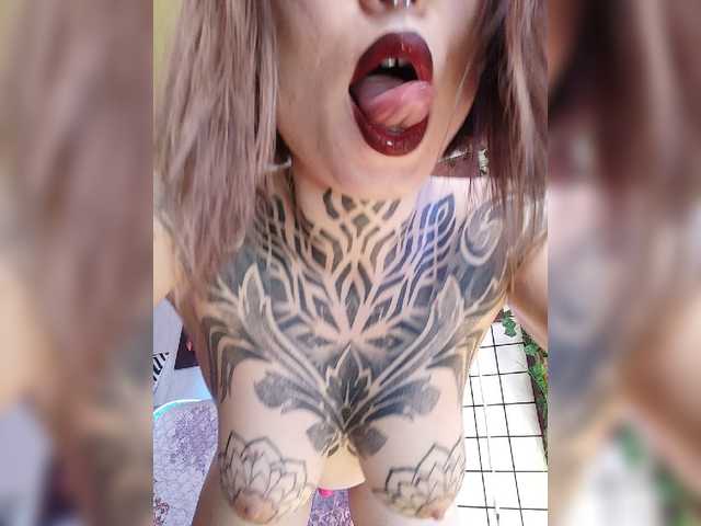 -Yourgirl
