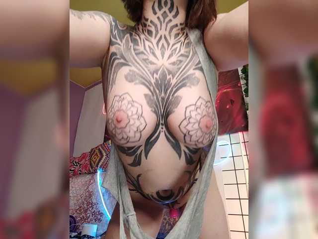 -Yourgirl live cam on BongaCams