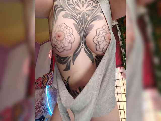 Mamaxoma's cam show statistics and live stream