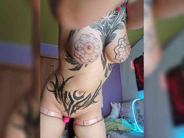 -Yourgirl Sex Cam Show