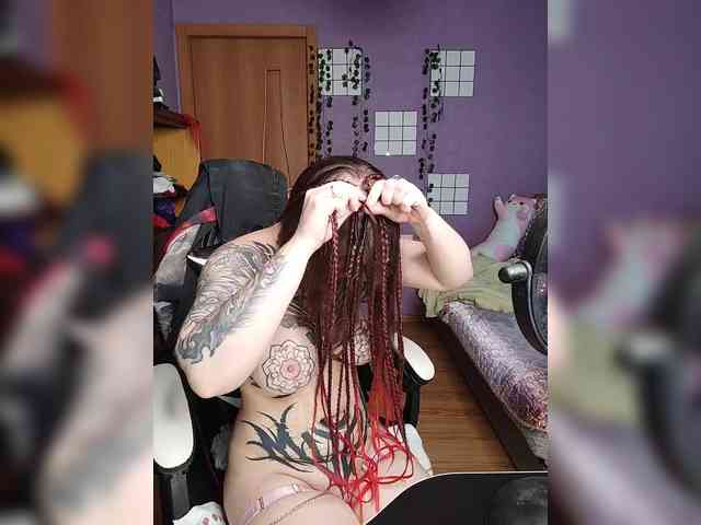 -Yourgirl Sex Cam Show