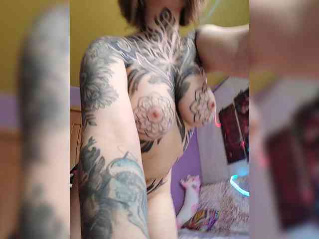 -Yourgirl Sex Cam Show