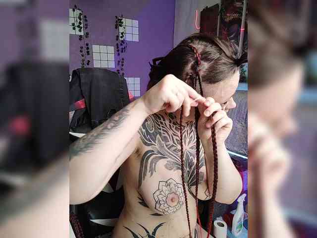 -Yourgirl Sex Cam Show