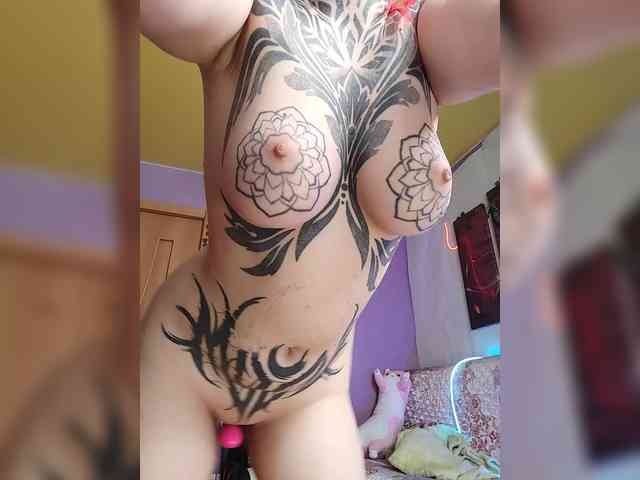 -Yourgirl Sex Cam Show