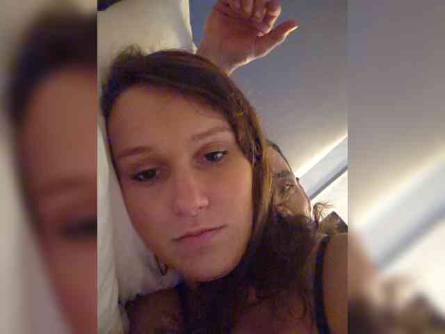 Brunettebabexo3a