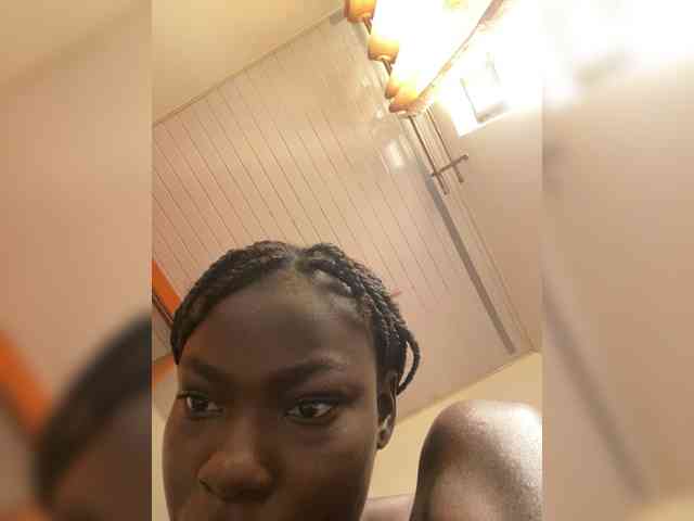 Sexyreeh webcam