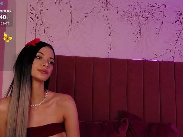 PinkySparkss live cam