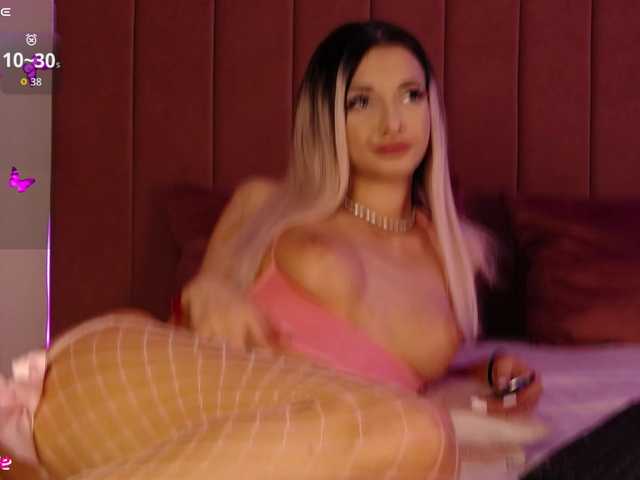 PinkySparkss live cam on BongaCams