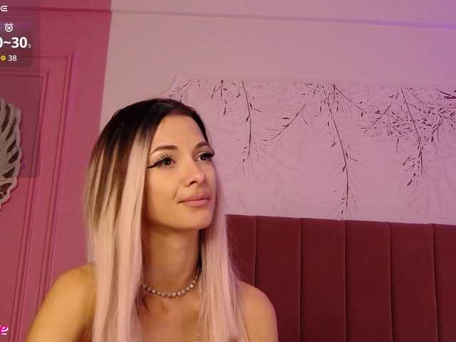 PinkySparkss live cam on BongaCams