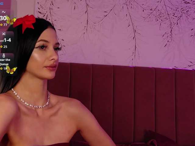 PinkySparkss live cam