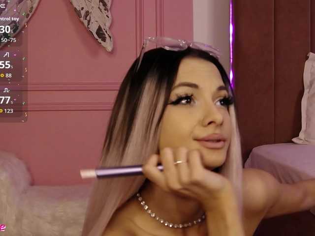 Sex chat gratuit in direct cu PinkySparkss pe BongaCams