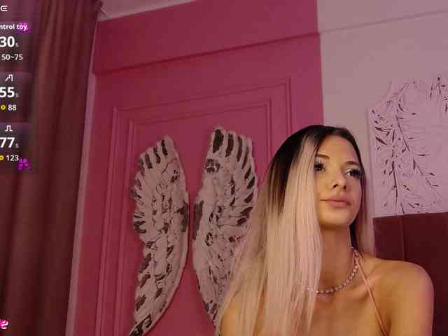 PinkySparkss webcam
