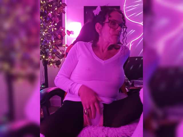 Fecfec91111, en vivo ahora en BongaCams