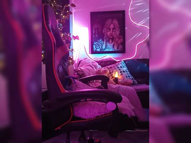 Fecfec91111 live cam on BongaCams