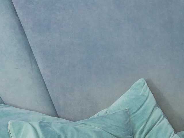 Evelisse live cam on BongaCams