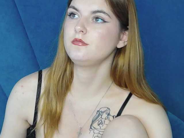 Evelisse live cam on BongaCams