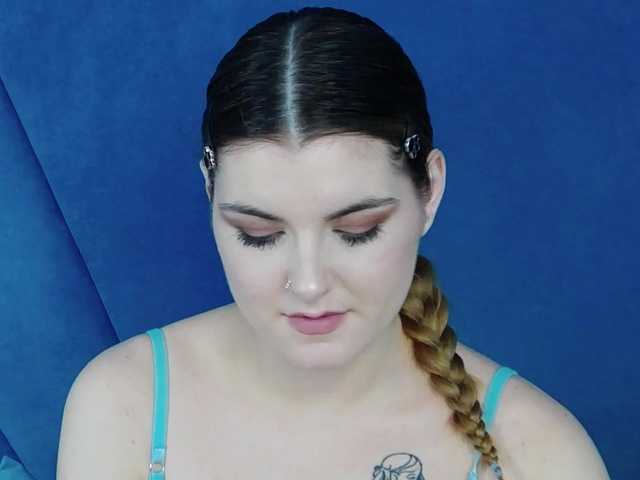 Evelisse live cam on BongaCams