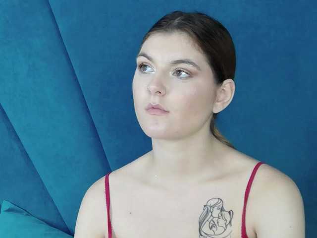 Evelisse live webcam show