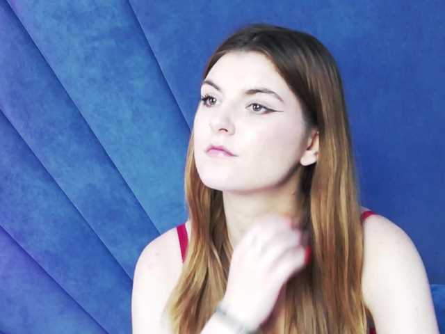 Evelisse live cam on BongaCams