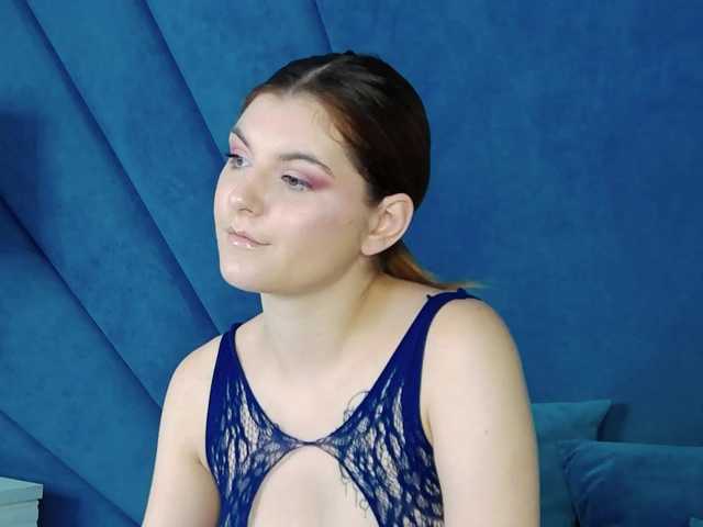 Evelisse live cam on BongaCams