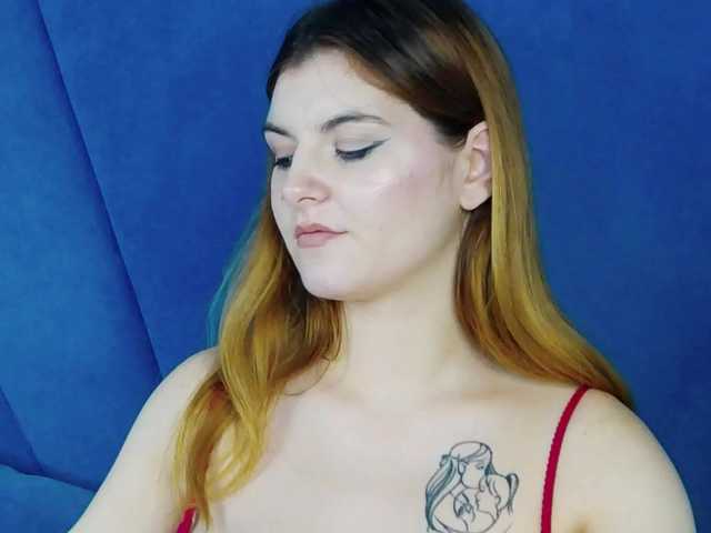 Evelisse live cam on BongaCams