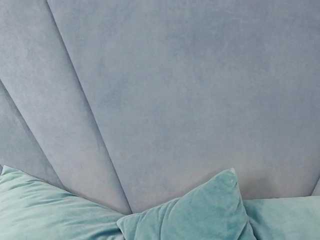 Evelisse live cam on BongaCams