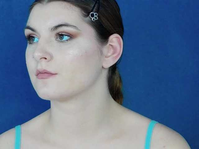 Evelisse live cam on BongaCams