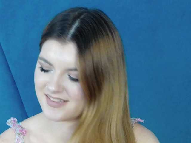 Evelisse live cam on BongaCams