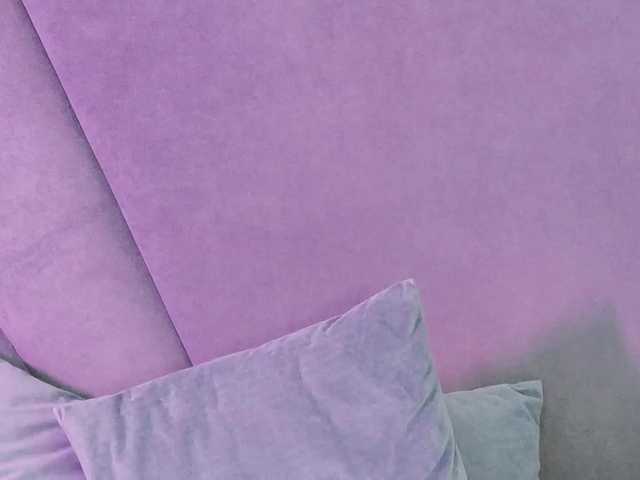 Evelisse live cam on BongaCams