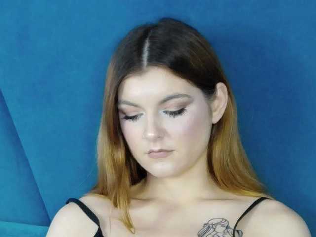 Evelisse live webcam show