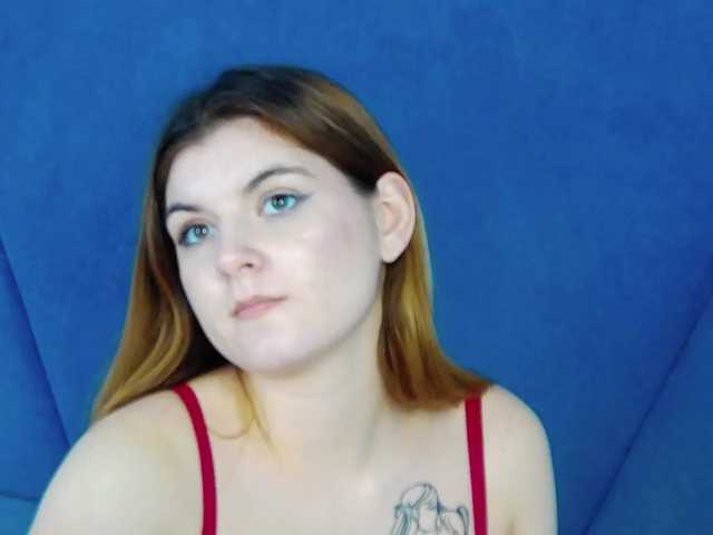 Evelisse live cam on BongaCams