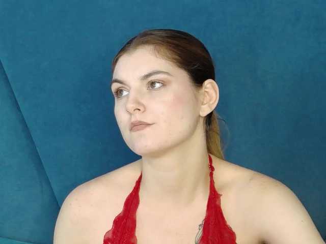 Evelisse live cam on BongaCams