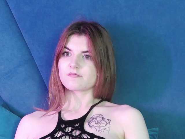 Evelisse live cam on BongaCams