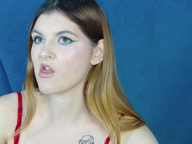 Evelisse live webcam show