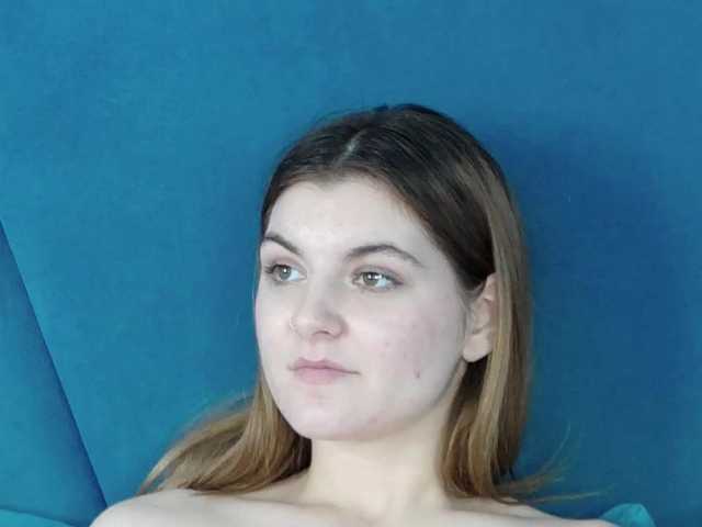 Evelisse live cam on BongaCams